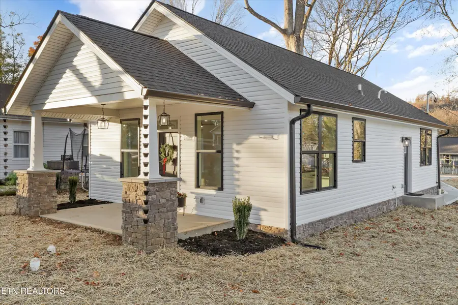 1116 Hiawassee Ave, Knoxville, TN 37917 - Image #2