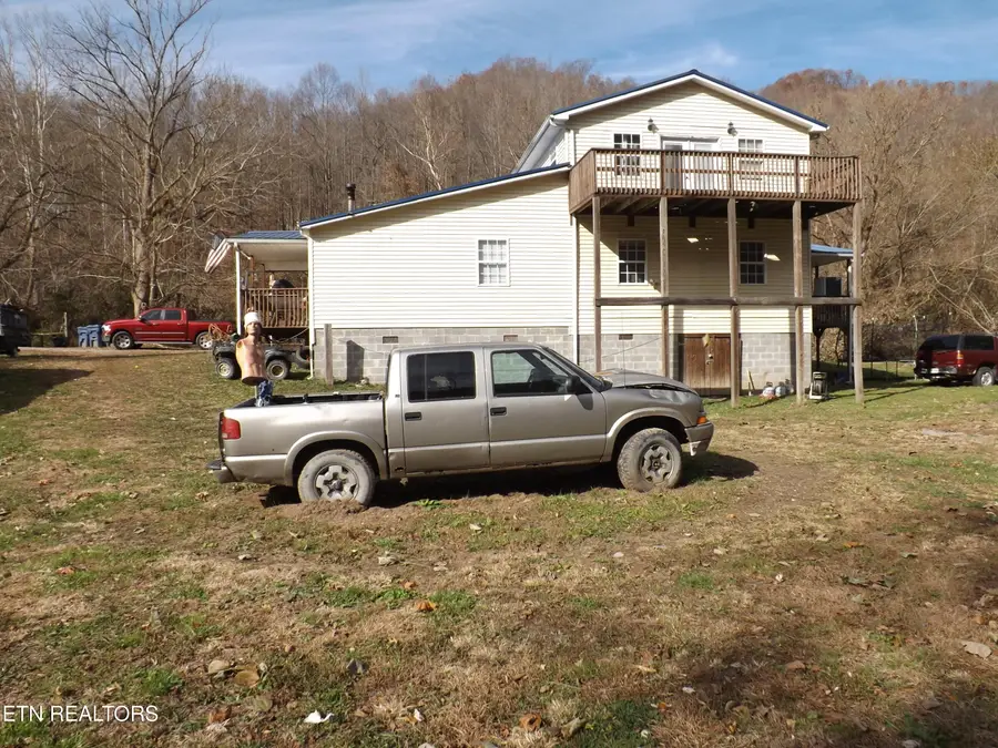 85 Bairds Lane, Evarts, KY 40828 - Image #3