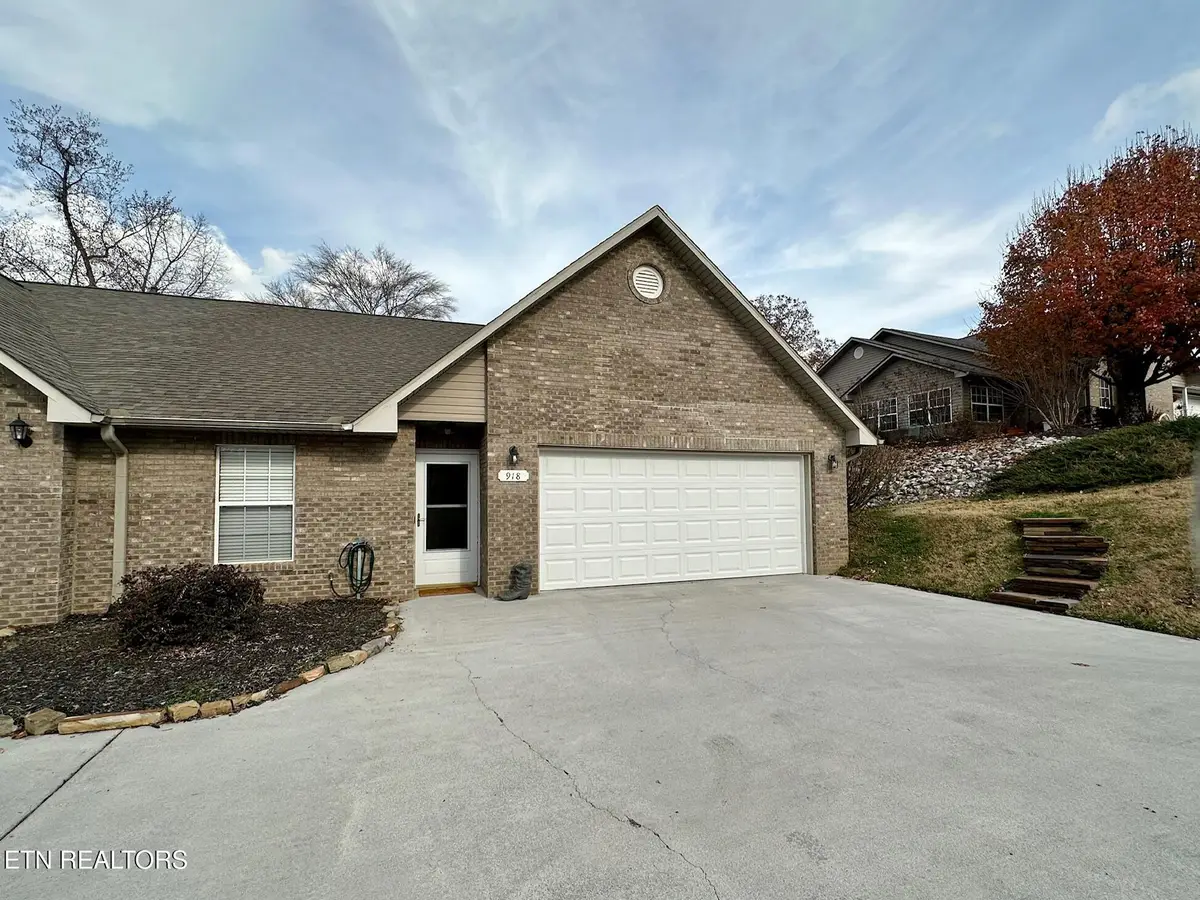918 Mercer Drive, Maryville, TN 37801 - Image #1