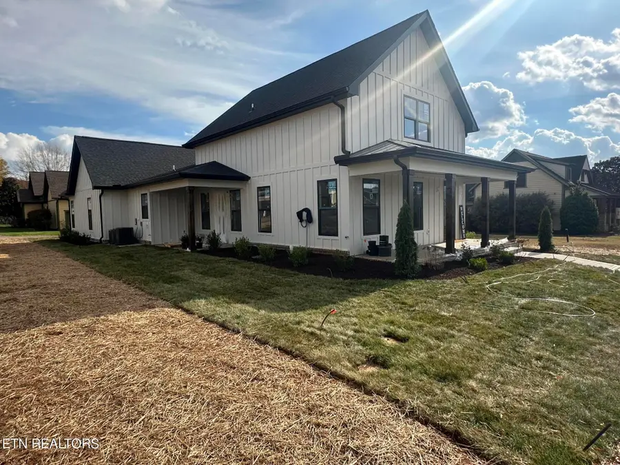 263 Wildcat Run Drive, Loudon, TN 37774 - Image #2