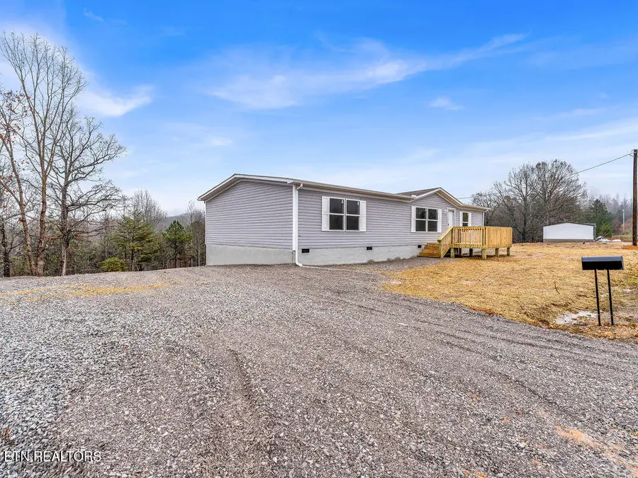 564 Quail Run Lane, Lafollette, TN 37766 - Image #3