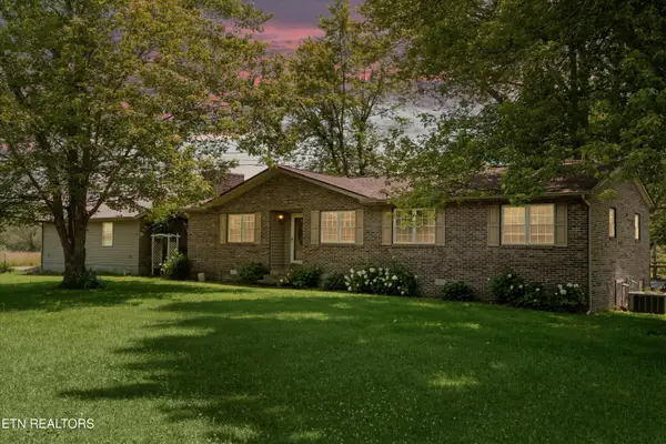 9438 Morgan County Hwy, Sunbright, TN 37872