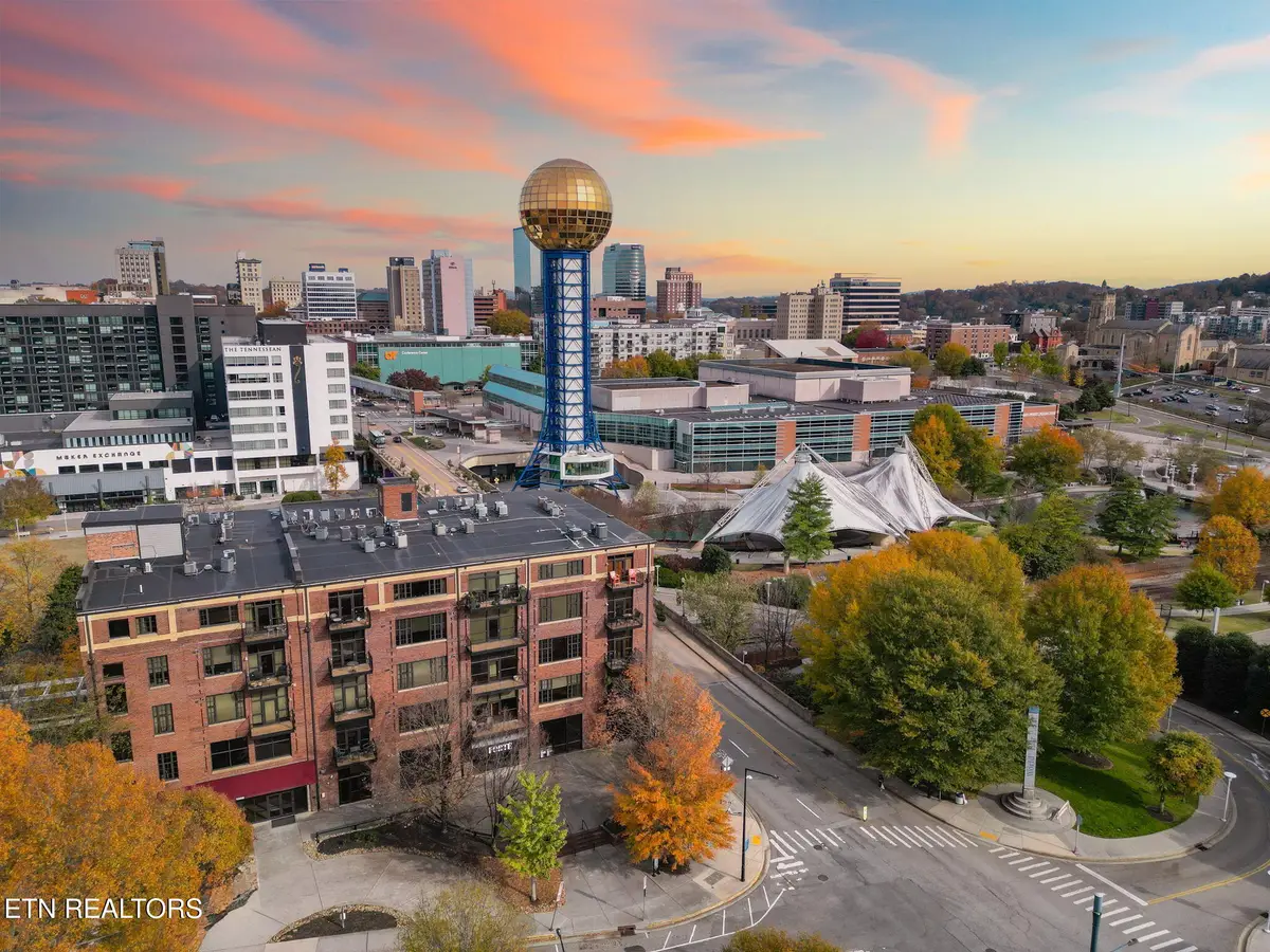 1060 Worlds Fair Park Drive #16, Knoxville, TN 37916 - Image #1