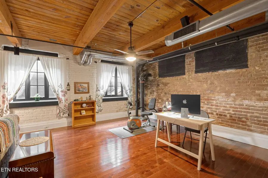 1060 Worlds Fair Park Drive #16, Knoxville, TN 37916 - Image #3