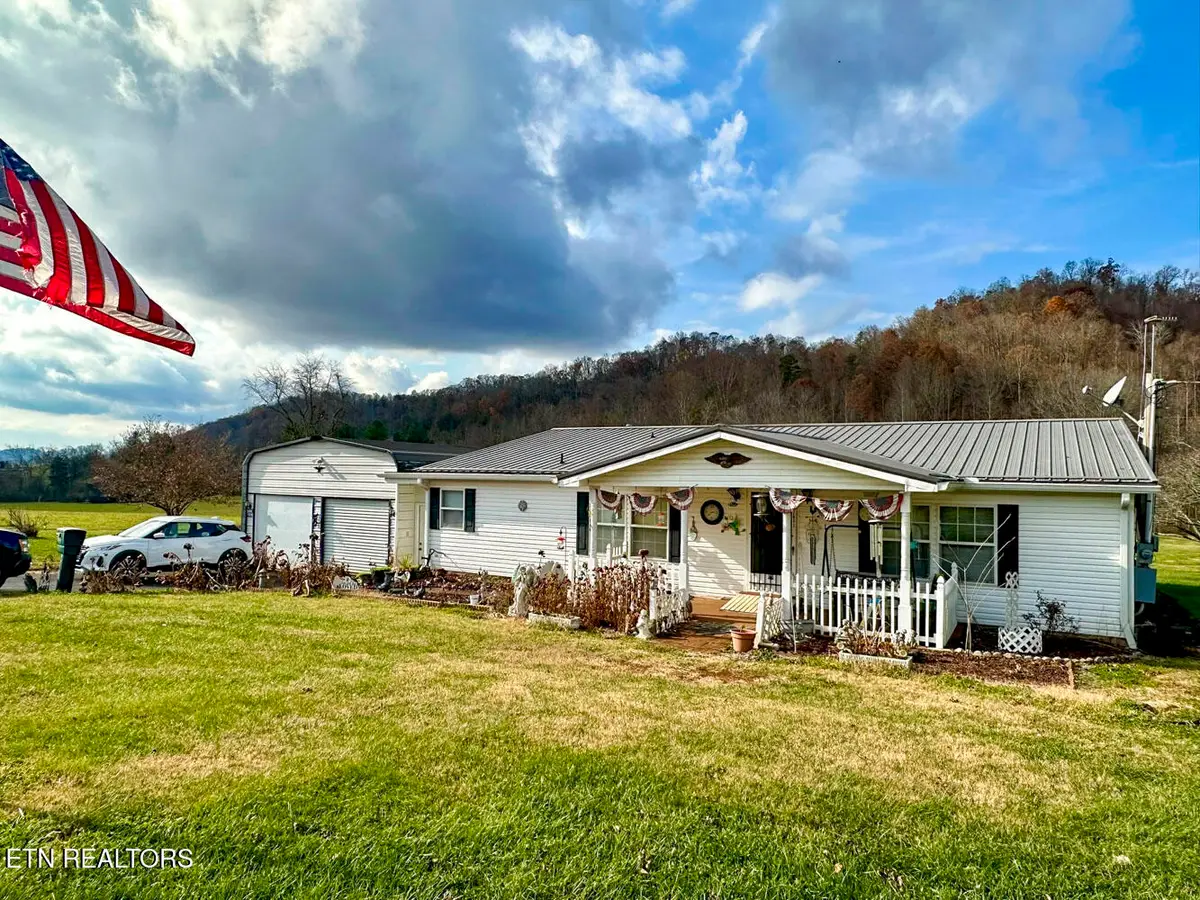 2641 Stanley Valley Rd, Surgoinsville, TN 37873 - Image #1