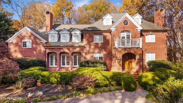 2621 Carpenters Grade Rd, Maryville, TN 37803