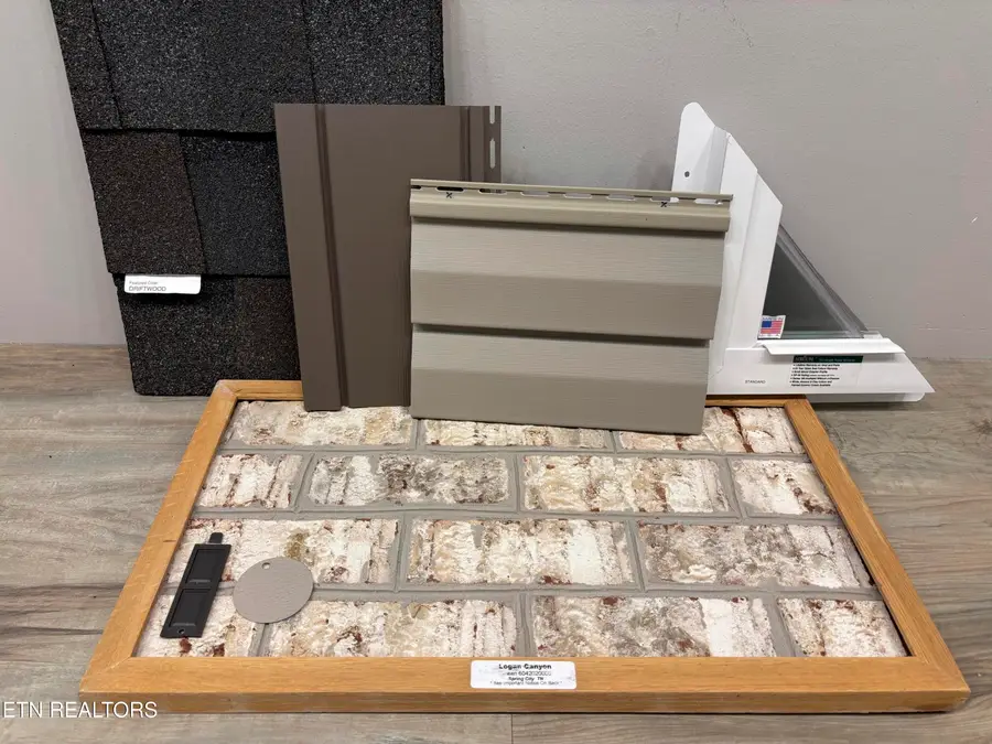 1922 Juniper Brush Rd, Knoxville, TN 37932 - Image #2