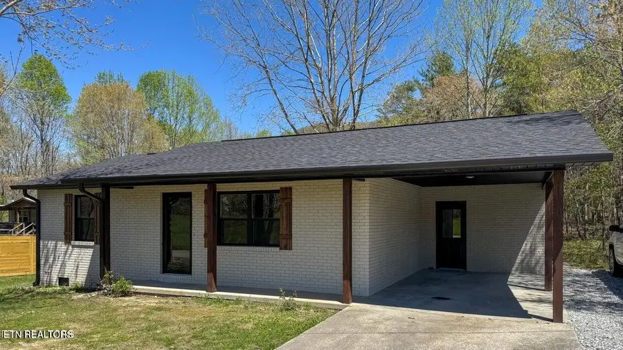 2315 Pine Grove Rd, Winfield, TN 37892 - Image #2