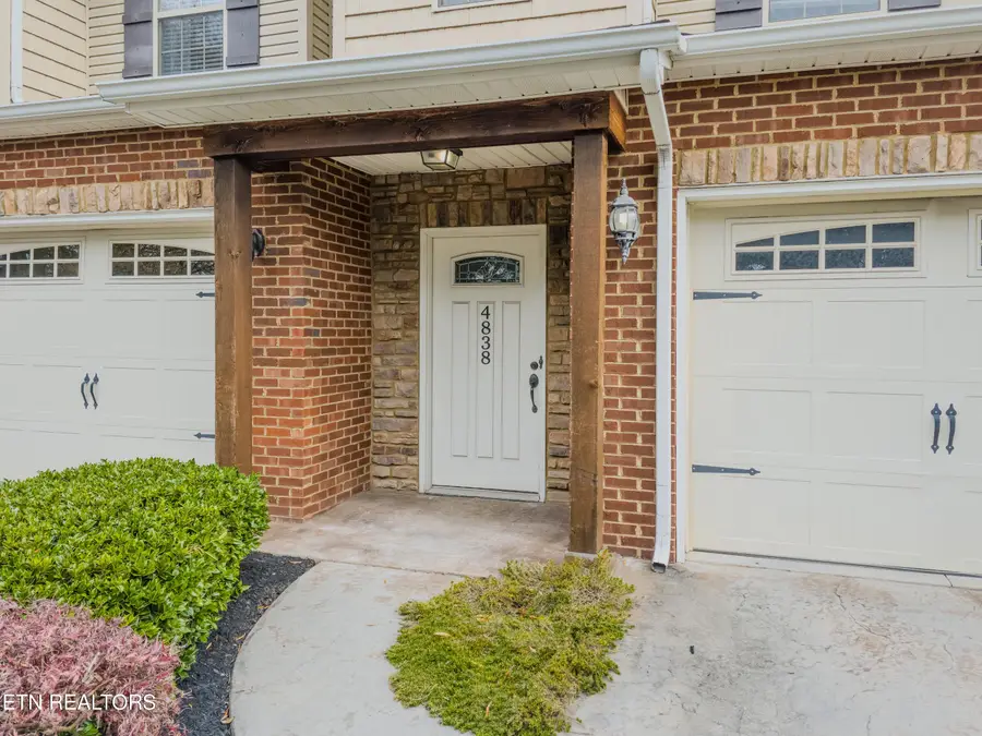 4838 Fountain View Way, Knoxville, TN 37918 - Image #2