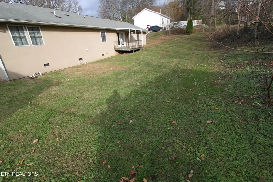 150 Osborne St, Loudon, TN 37774 - Image #3