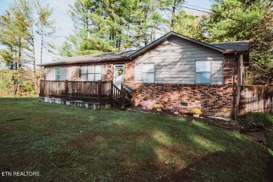 730 Iris Ave, Jamestown, TN 38556 - Image #2