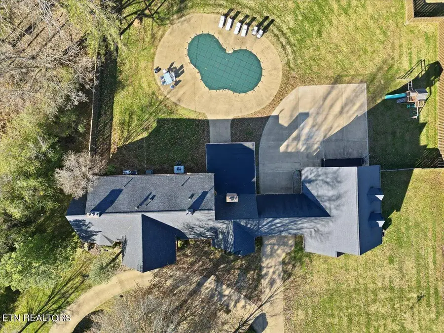 1308 Gloucester Ave, Middlesboro, KY 40965 - Image #3