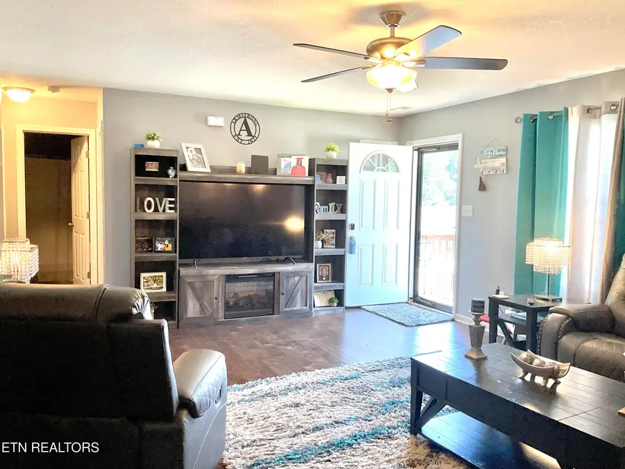 2109 Connor Isaac Lane, Mascot, TN 37806 - Image #3