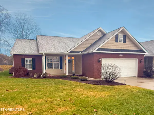 5260 Fountain Head Lane, Knoxville, TN 37918