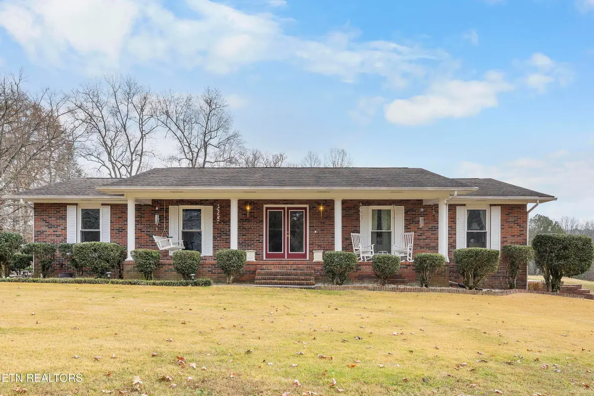 364 Orchard Valley Drive, Harriman, TN 37748 - Image #1