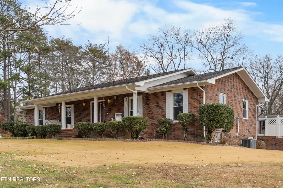 364 Orchard Valley Drive, Harriman, TN 37748 - Image #3