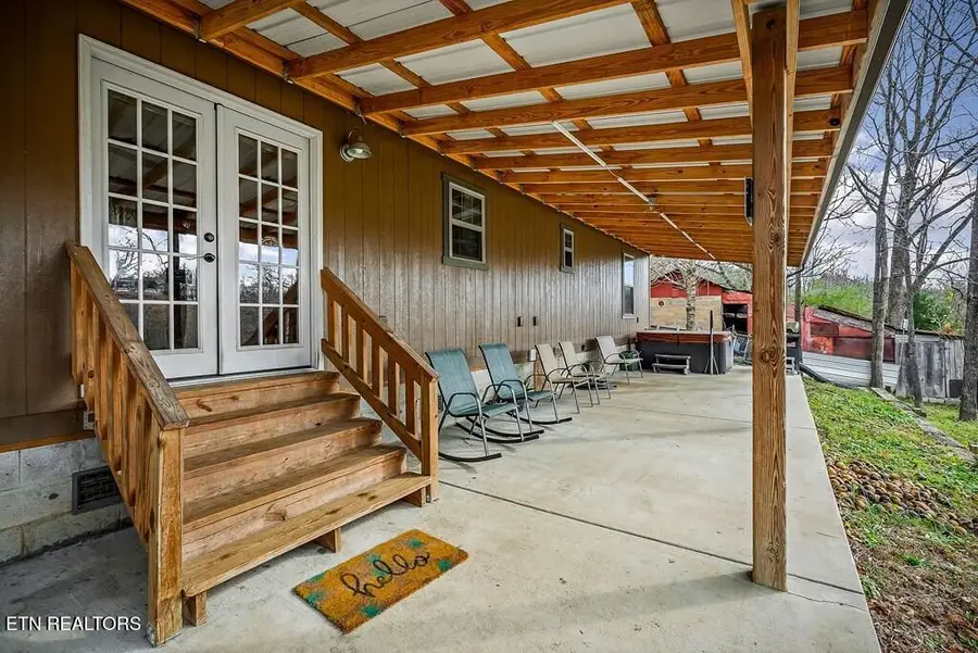 301 W Everett St, Sparta, TN 38583 - Image #3