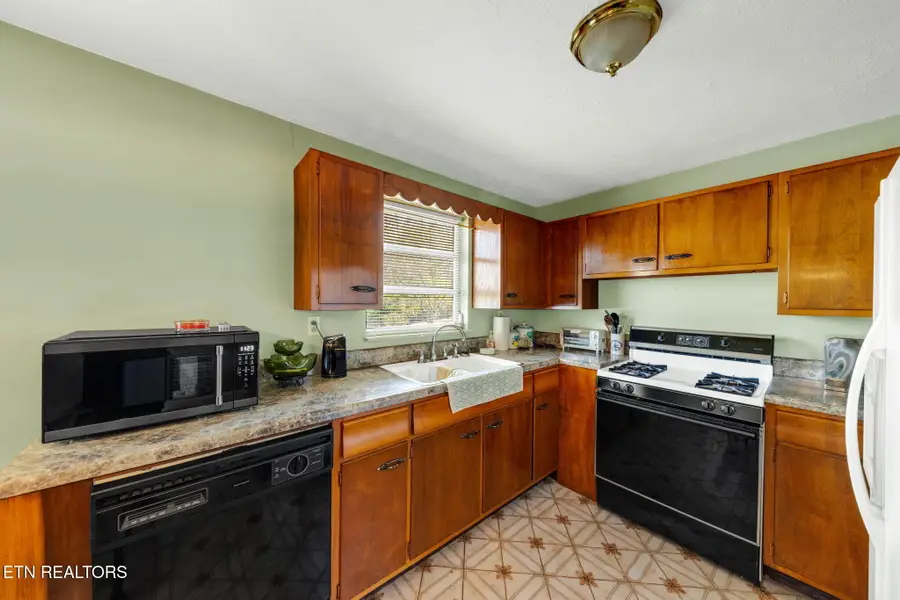 4300 Plummer Drive, Knoxville, TN 37918 - Image #3