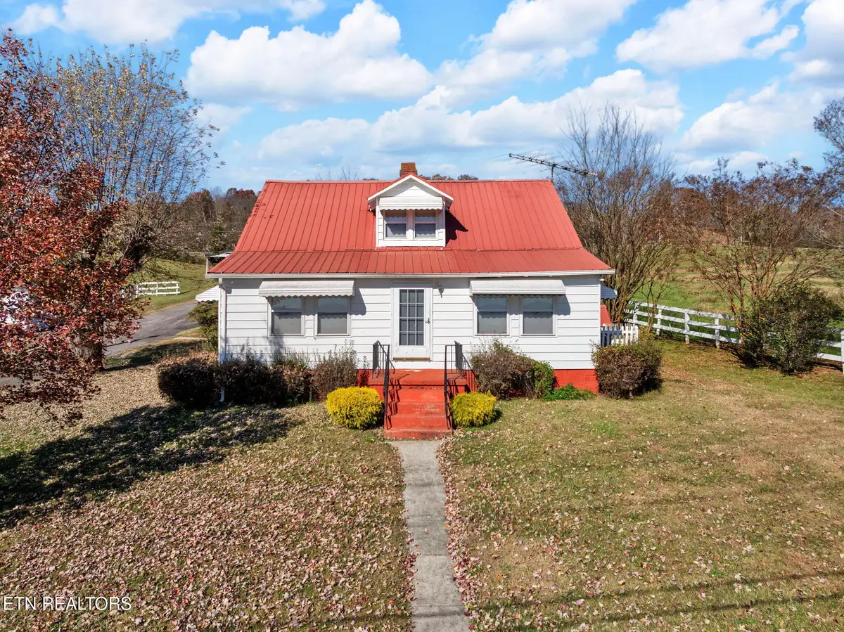2873 Main St, Surgoinsville, TN 37873 - #1