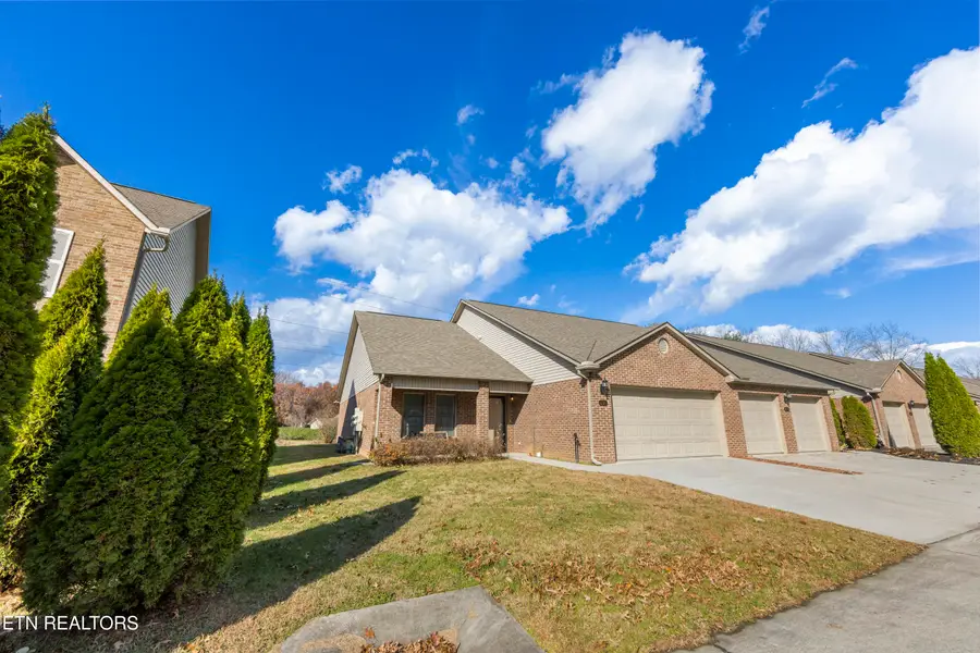 1218 Ernest Mcmahan Rd, Sevierville, TN 37862 - Image #2
