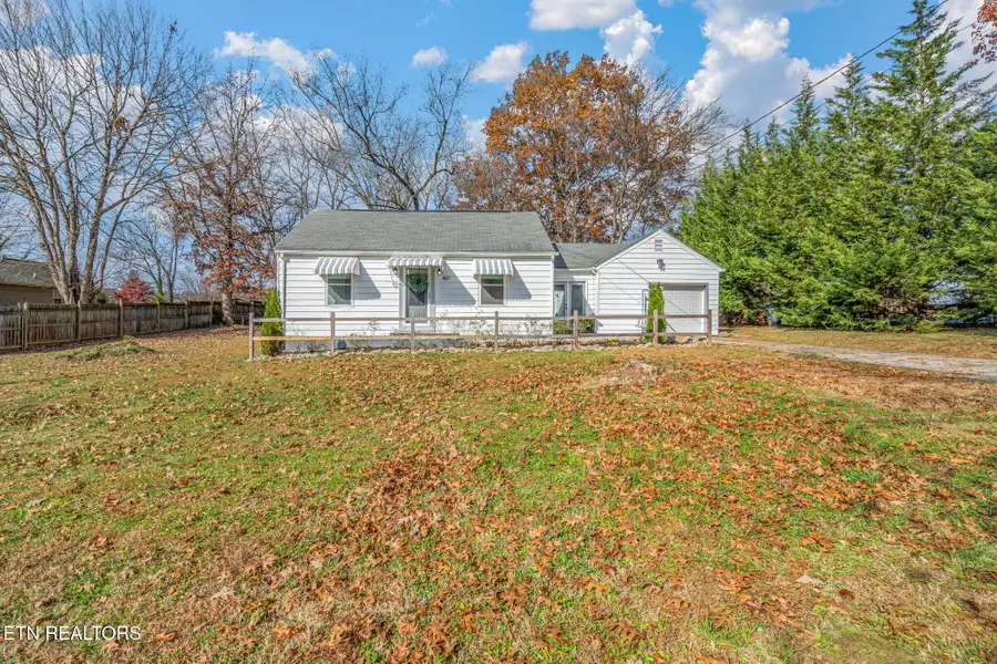 415 Mcnabb Ave, Knoxville, TN 37920 - Image #2