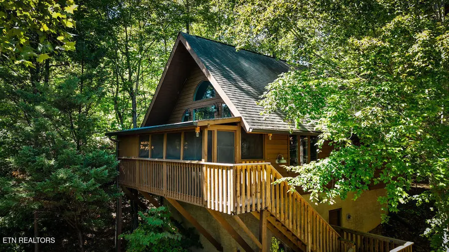 334 Greenwood Way, Pigeon Forge, TN 37863 - Image #3