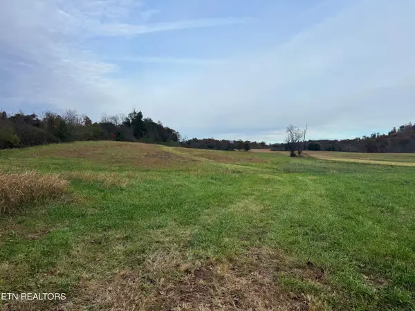 7662 Haws Rd, Knoxville, TN 37920