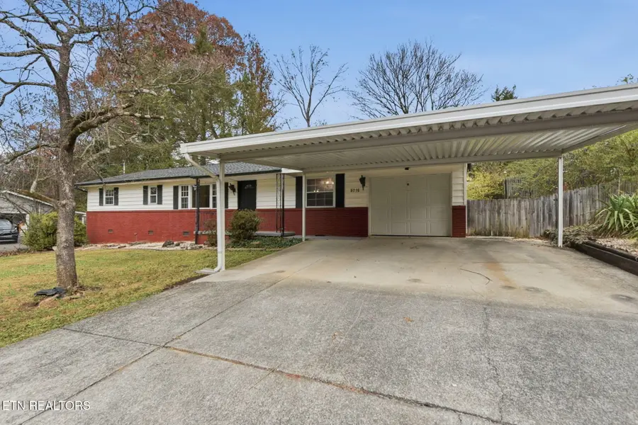 5716 Scenichills Rd, Knoxville, TN 37912 - Image #3