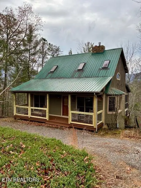 218 Ace Gap Rd, Townsend, TN 37882