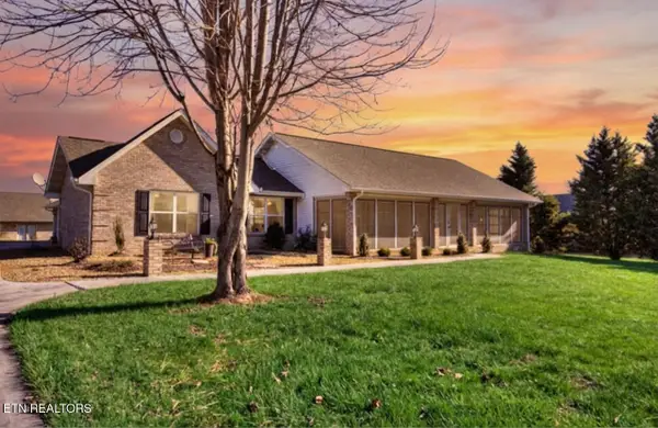 760 Southview Circle, Kodak, TN 37764