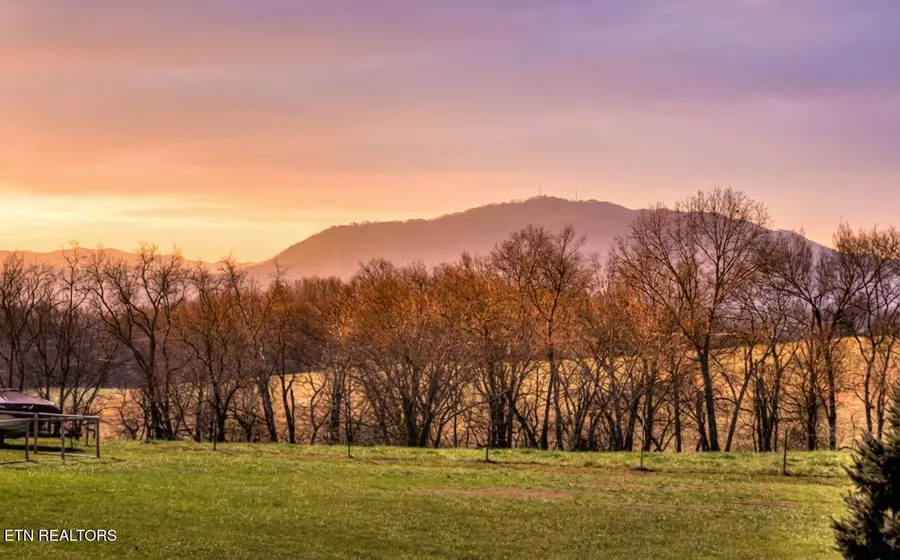 760 Southview Circle, Kodak, TN 37764 - Image #3