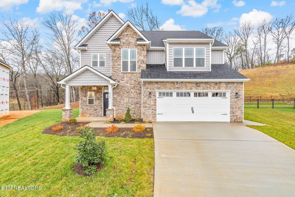 8907 Twisted Willow Lane, Knoxville, TN 37931 - Image #1