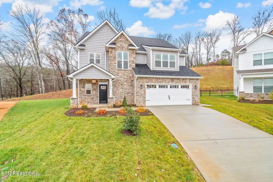 8907 Twisted Willow Lane, Knoxville, TN 37931 - Image #2