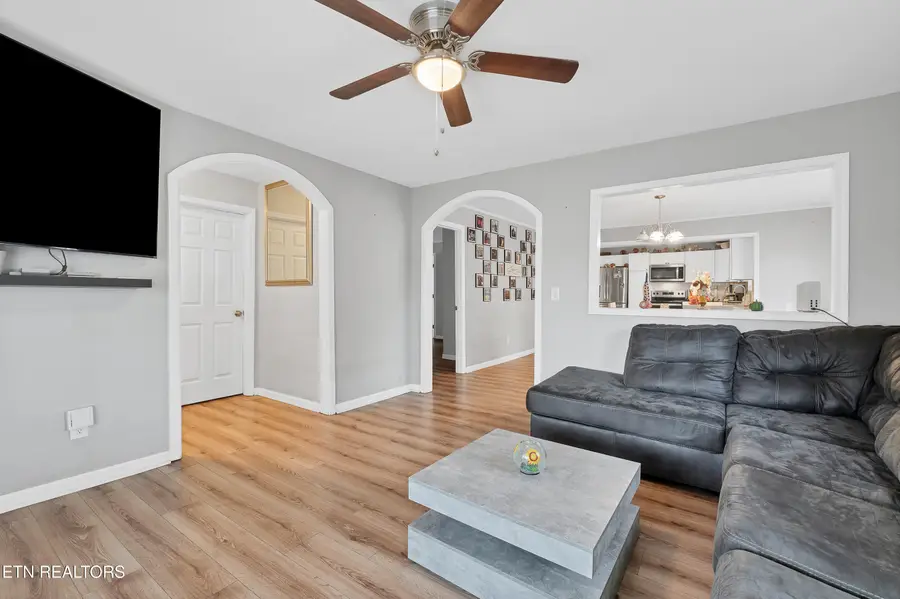 200 Pennsylvania Ave, Etowah, TN 37331 - Image #2