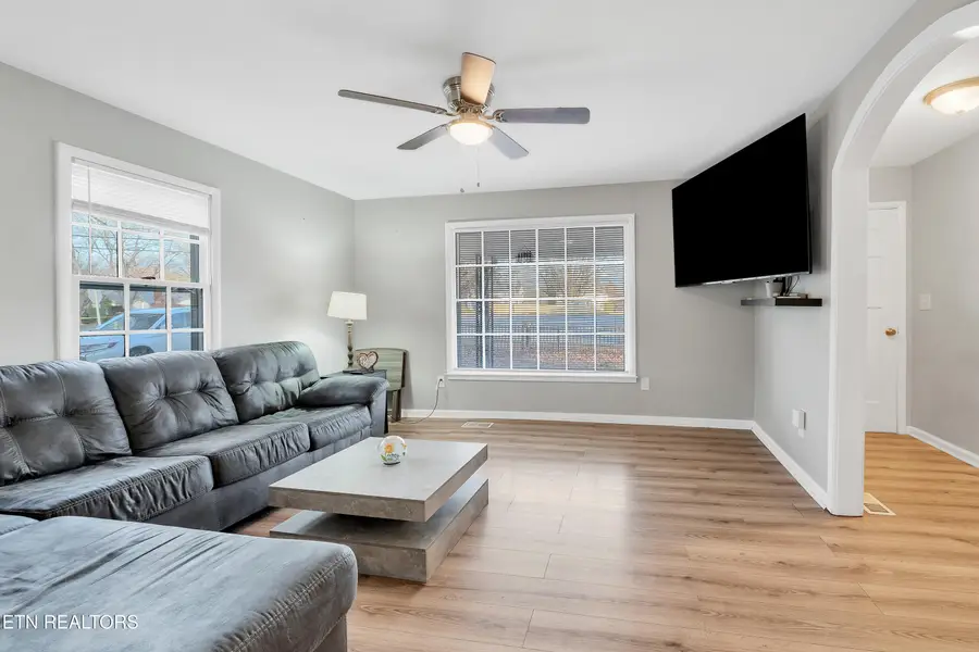 200 Pennsylvania Ave, Etowah, TN 37331 - Image #3