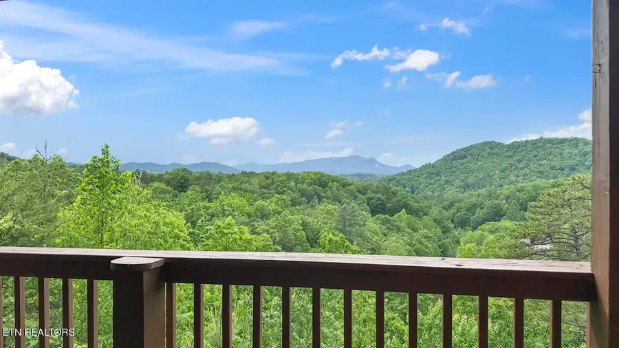 1644 Pinewood Way, Sevierville, TN 37862 - Image #2