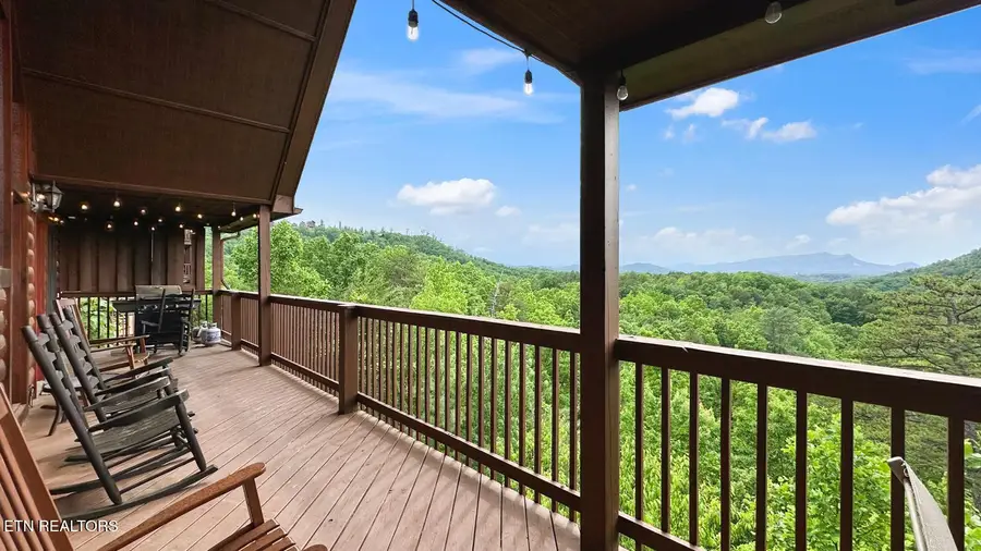1644 Pinewood Way, Sevierville, TN 37862 - Image #3