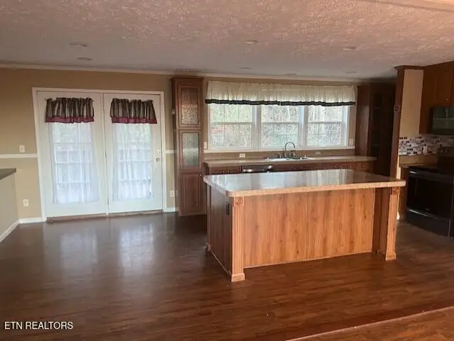 1605 Trig Long Rd, Dandridge, TN 37725 - Image #3