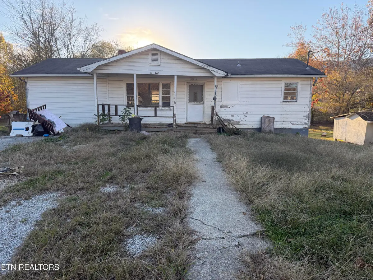 200 Mccarroll Lane, Harriman, TN 37748 - Image #1