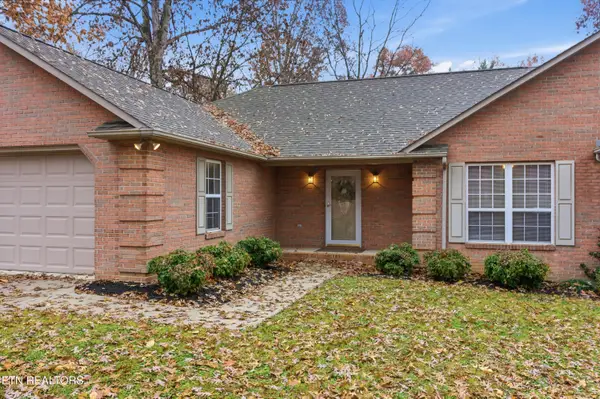 445 Timbercreek Drive, Maryville, TN 37803