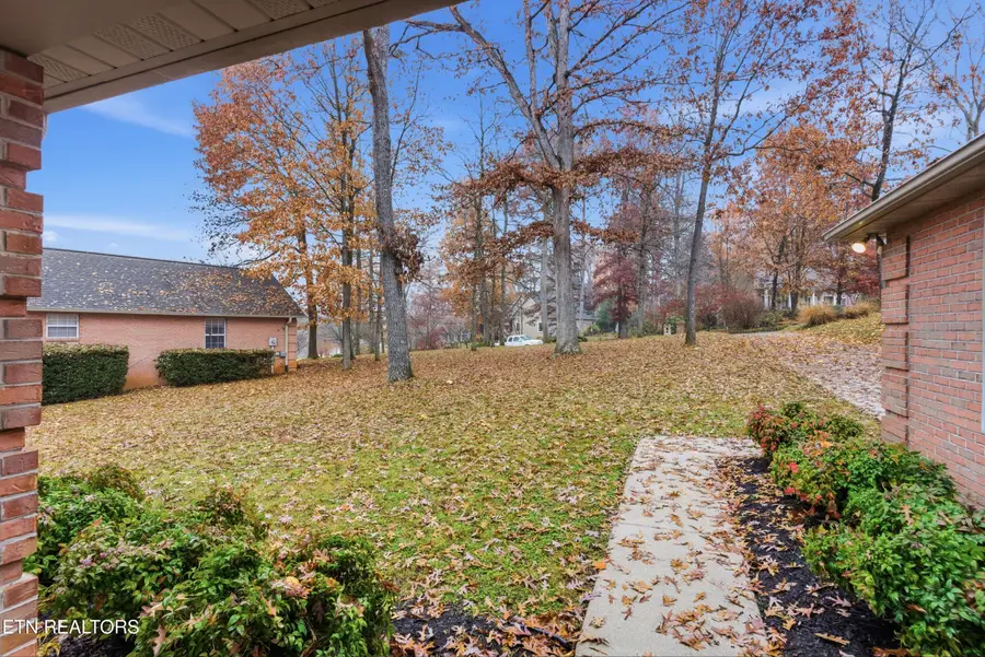 445 Timbercreek Drive, Maryville, TN 37803 - Image #3