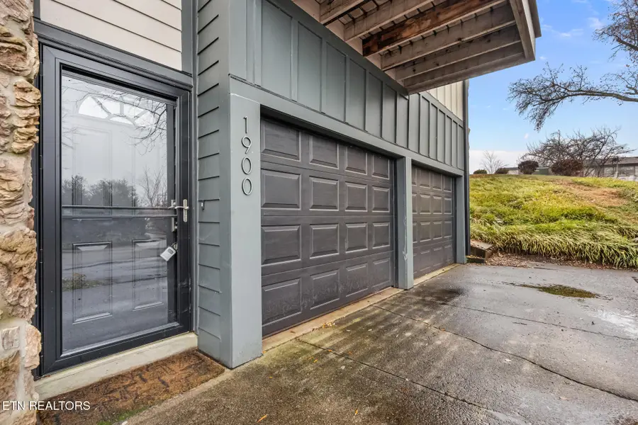 1900 Cherokee Bluff Drive, Knoxville, TN 37920 - Image #3