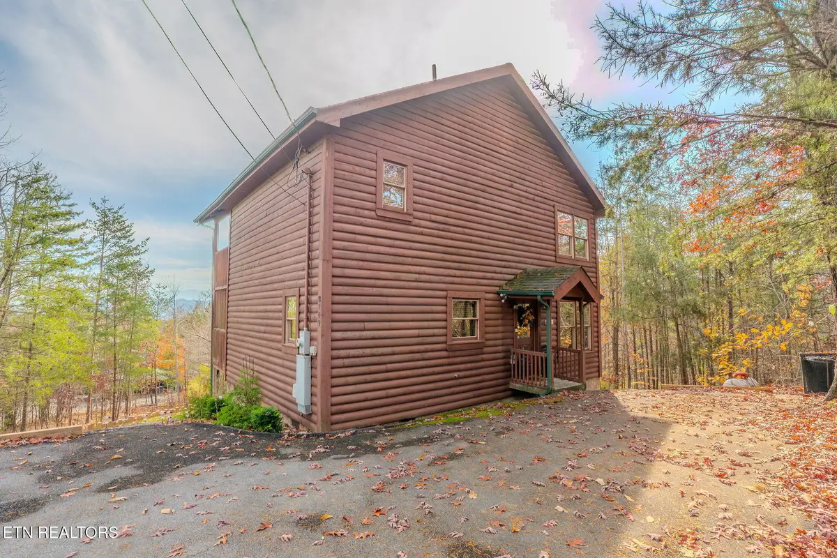 2109 Memory Way, Sevierville, TN 37876 - Image #1