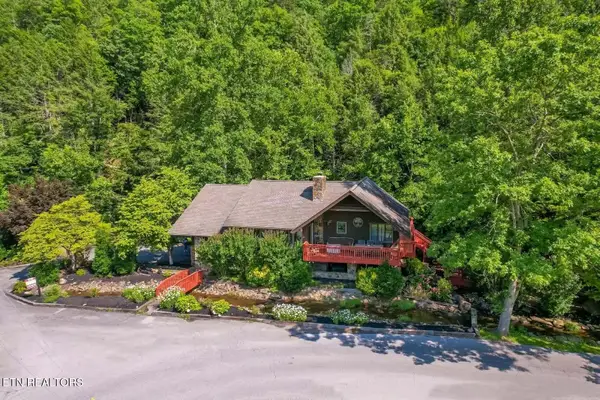 3669 Lindsey Mill Rd, Gatlinburg, TN 37738