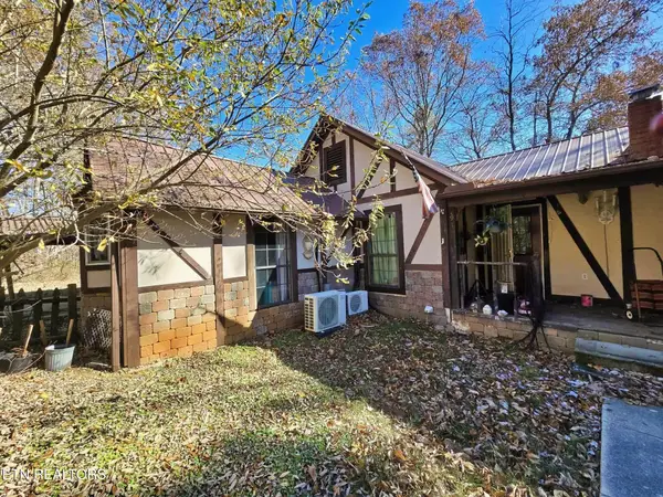 127 Lark Lane, LaFollette, TN 37766