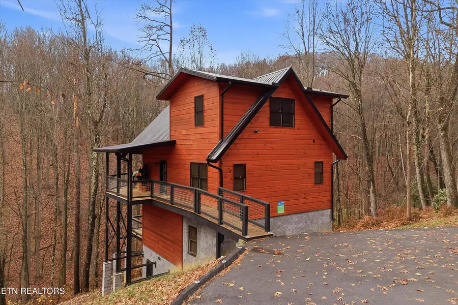 1104 Laddie Buck Lane, Gatlinburg, TN 37738 - #2