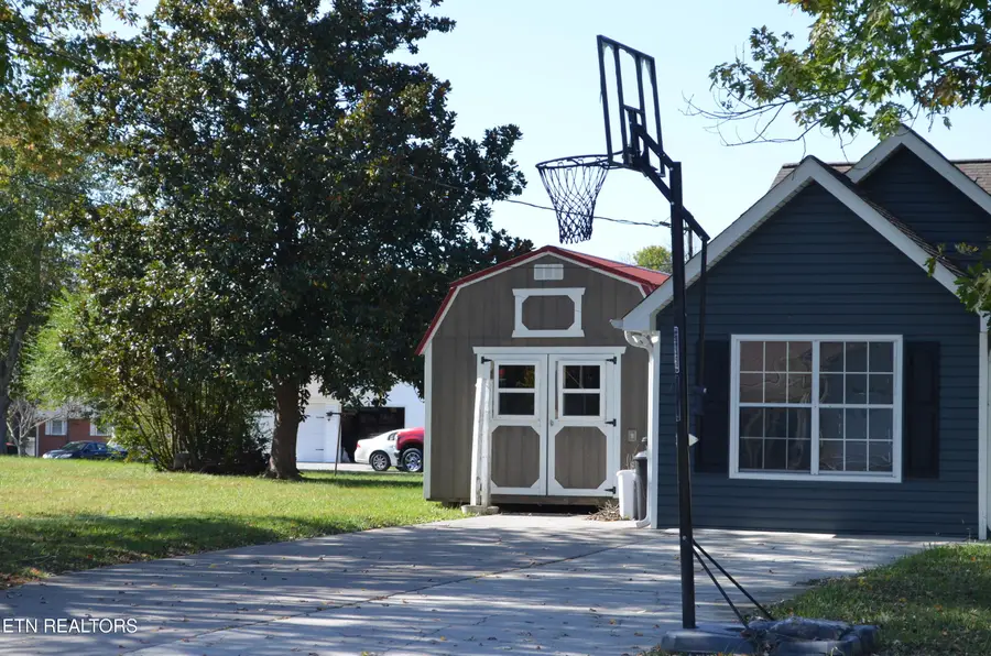 8632 Tervada Drive, Knoxville, TN 37931 - Image #3