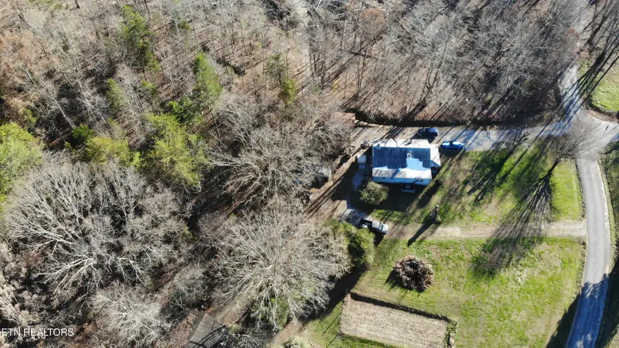 176 Billingsley Rd, Sweetwater, TN 37874 - Image #2