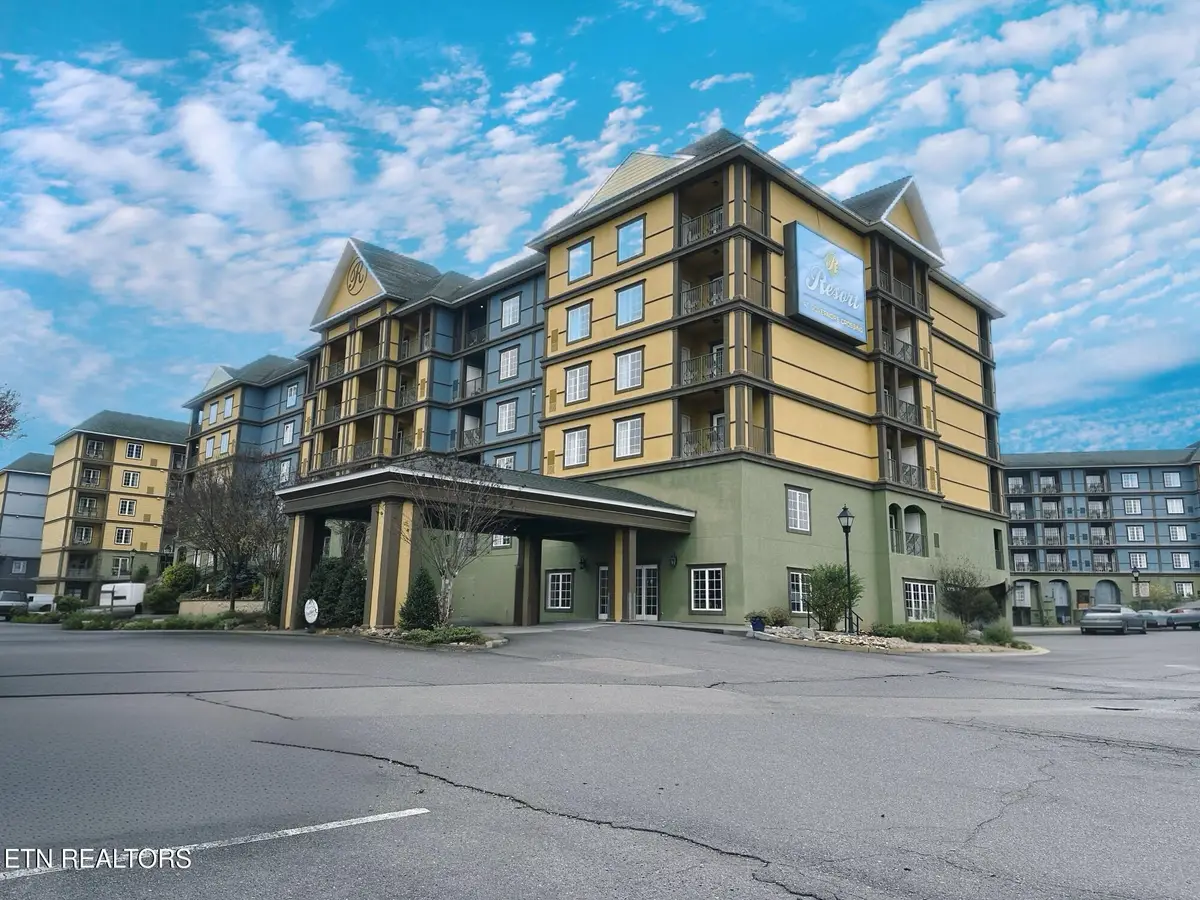 225 Collier Drive #2102, Sevierville, TN 37862 - Image #1
