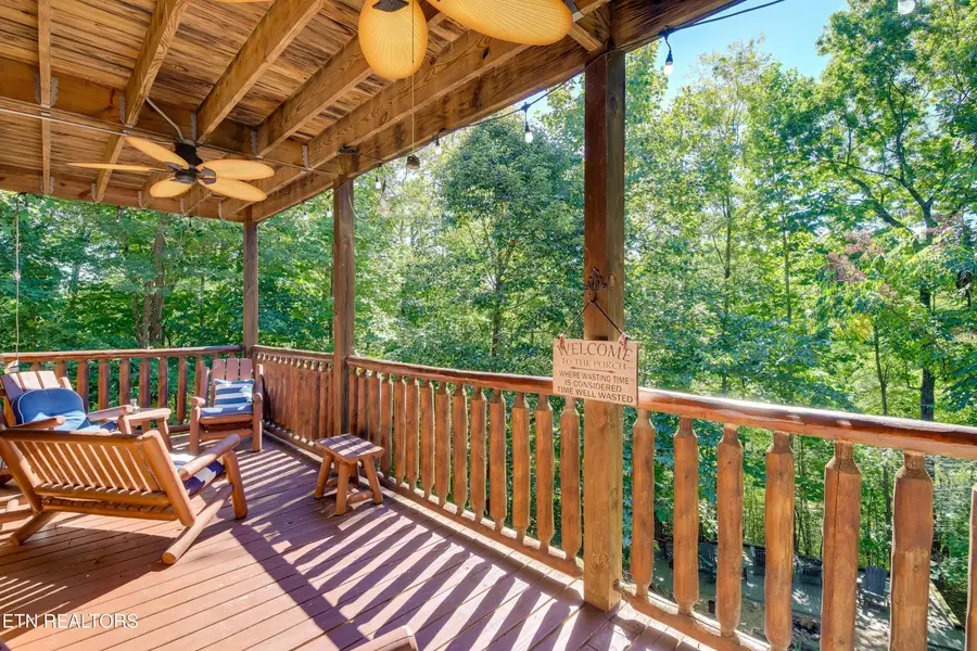 3572 Pebbles Mtn Way, Sevierville, TN 37862 - Image #2